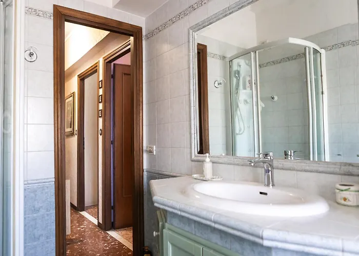 Casa Maresa Family House Metro A Apartment