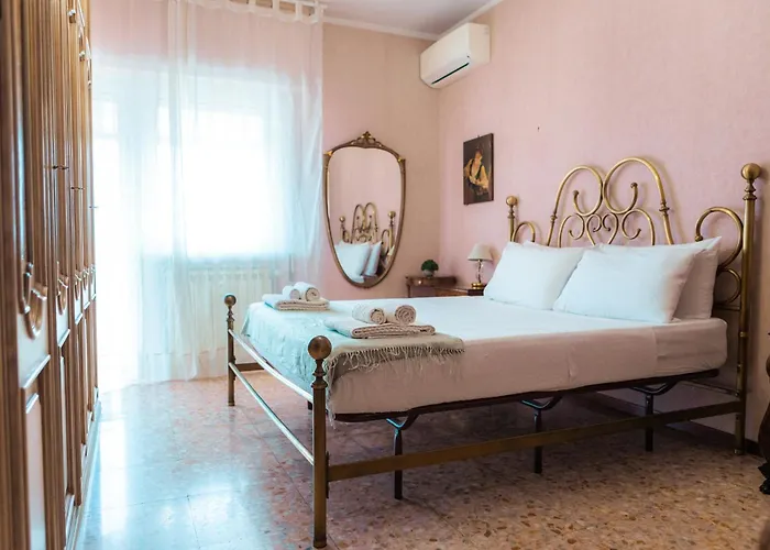Casa Maresa Family House Metro A Apartment