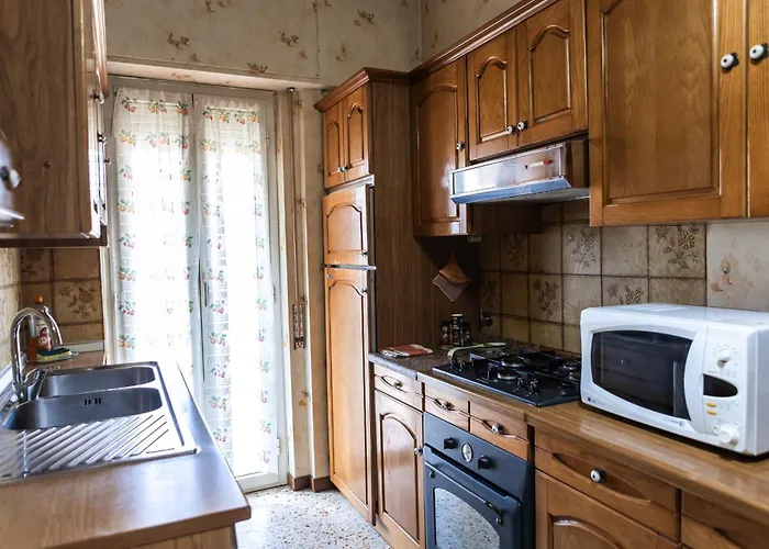 Apartment Casa Maresa Family House Metro A